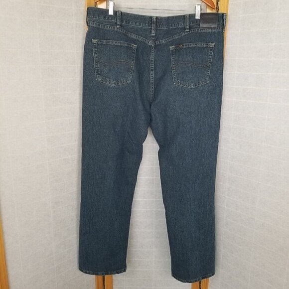 Men's Lee Relaxed Fit Jeans Dark Wash Stretch Size 42 x 30 - Picture 2 of 7